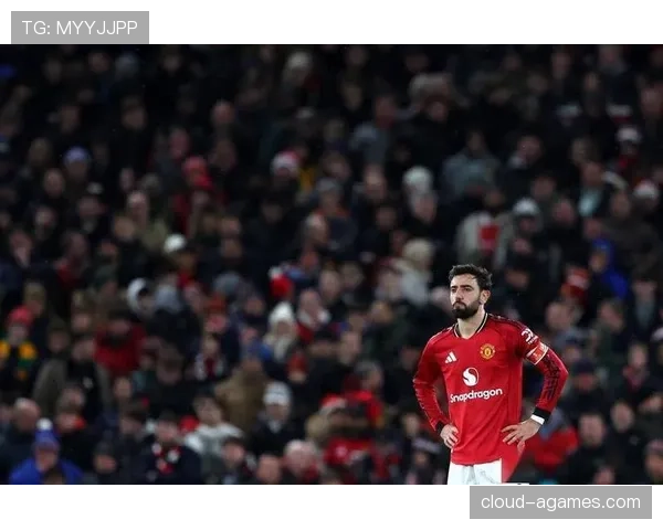 厄德高与布鲁诺·费尔南德斯：前腰球权集中度分化，体系依赖性偏移