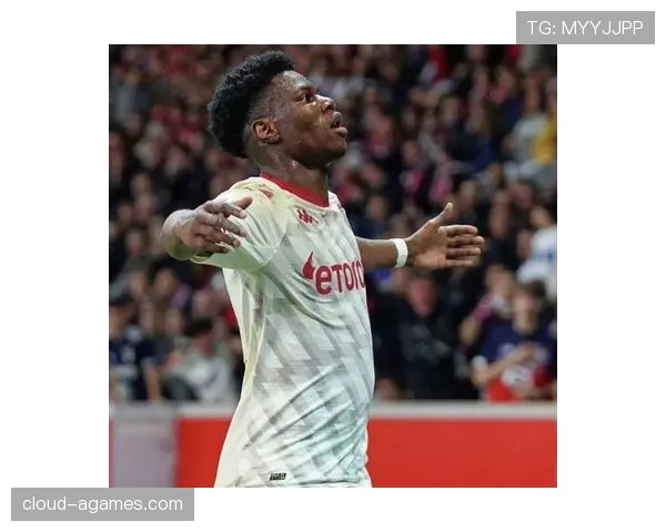 奥雷利安·楚阿梅尼：法甲最佳新秀荣誉解析其顶级潜力