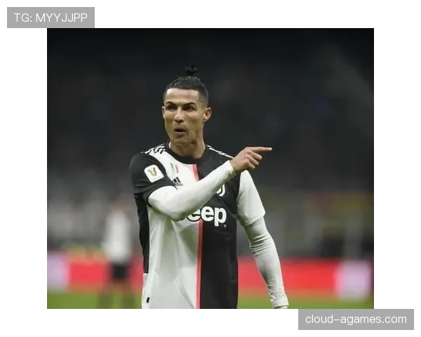 尤文图斯中场关键时刻表现断电，创造力不足问题逐步显现，对赛季走势形成制约