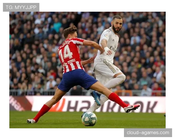 本泽马大场面进球能力解析：关键战中的决定性作用有多强？